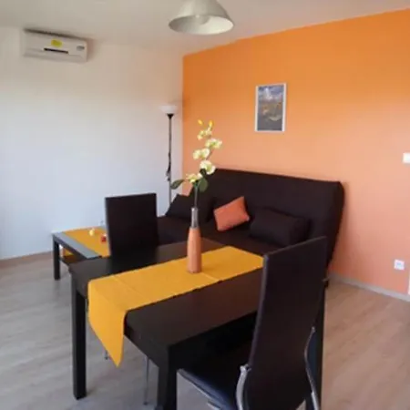 Le Clos Du Champ De L'amour Lägenhet