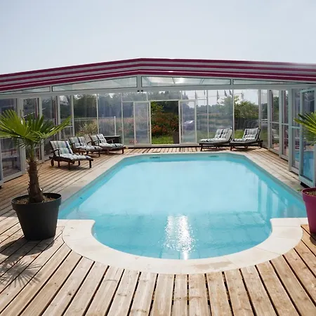 Lägenhet Le Clos Du Champ De L'amour