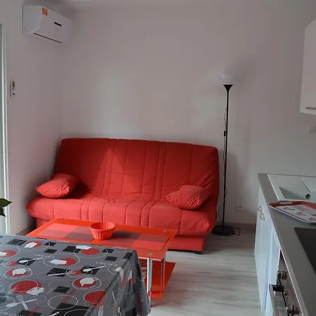 Apartment Le Clos Du Champ De L'amour Saint-Simon-de-Bordes