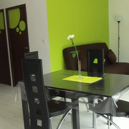 Le Clos Du Champ De L'amour Lägenhet Saint-Simon-de-Bordes