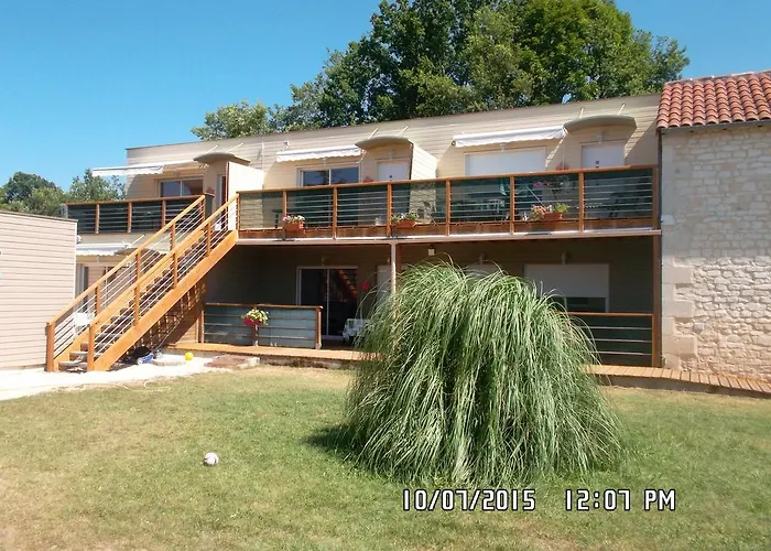 Apartamento Le Clos Du Champ De L'amour *